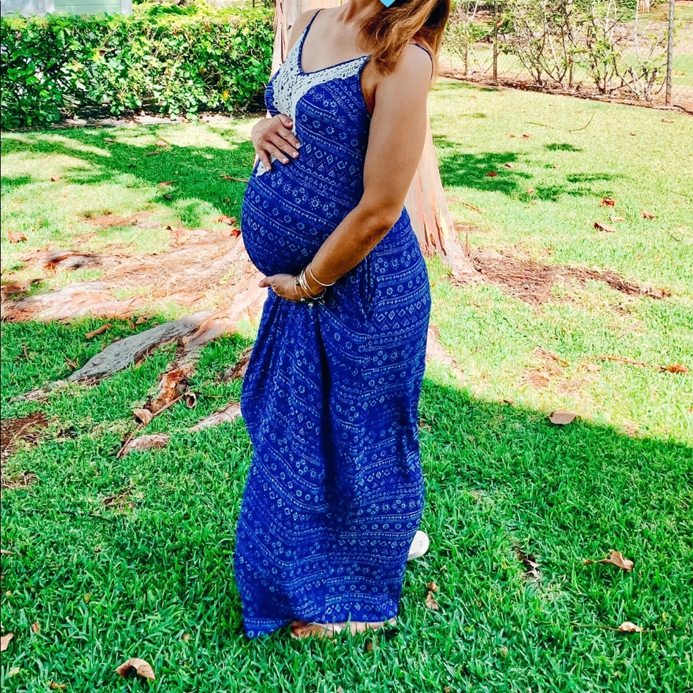 Pinkblush Maxi dress (maternity or not)